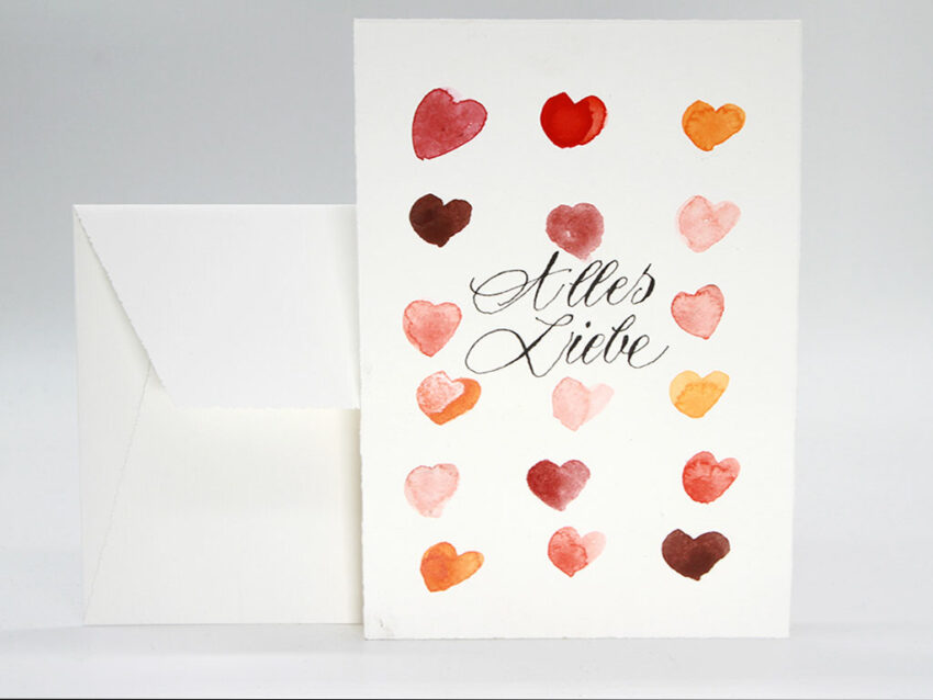 Grußkarte mit Herzen zum Valentinstag